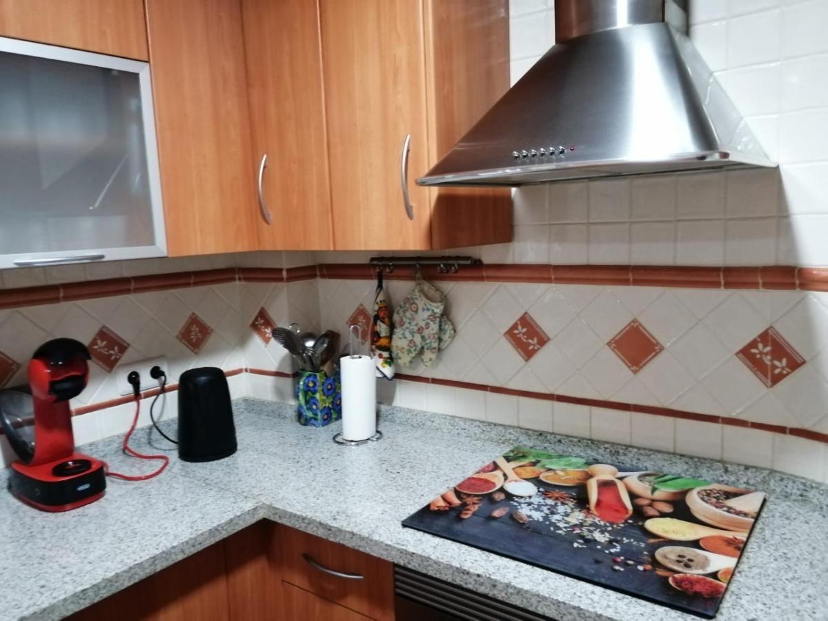 Center Paseo Apartment: Renovated With Double Garage Almunecar