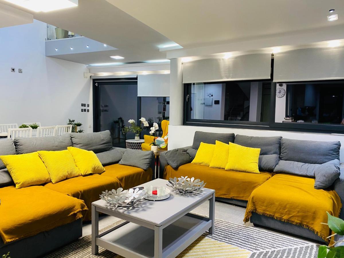 Moderna Con Piscina Privada, Jardin Y Vista Al Mar Villa Torre Del Mar