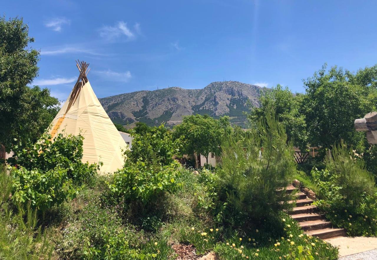 Casa Bella Teepees (adults Only) * Zujar
