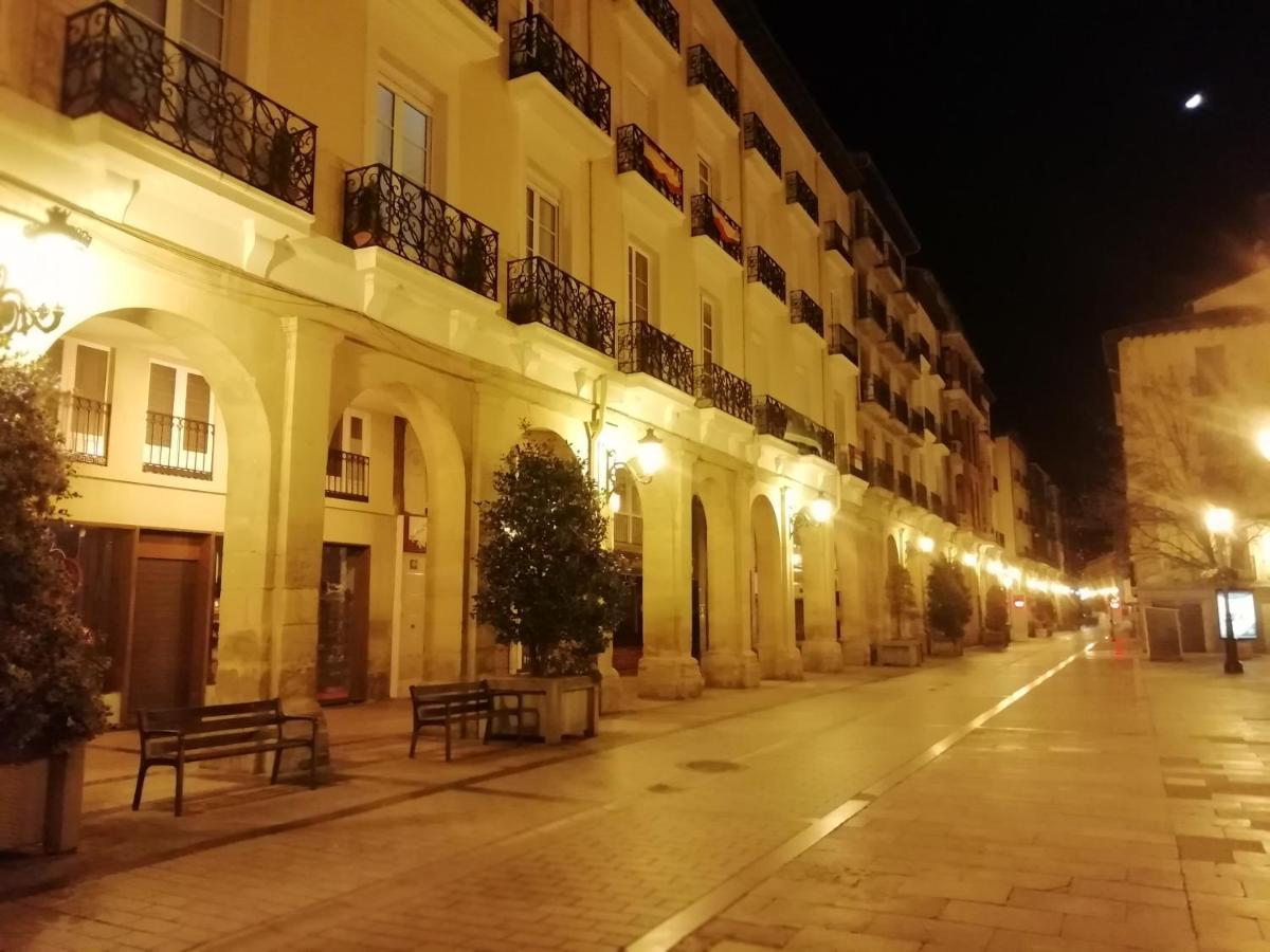 Apartamento Turístico Santiago Logroño