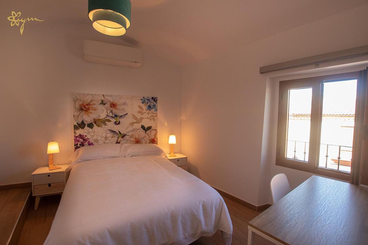 Apartamento Turísticos Abrilymarzo Caces
