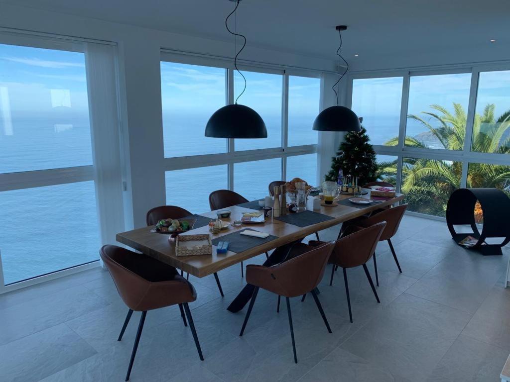 Crystal Ocean Villa *