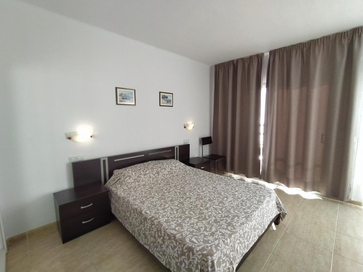 Apartment Studio With Ocean View. 100 M Beach Playa Paraiso (Tenerife)