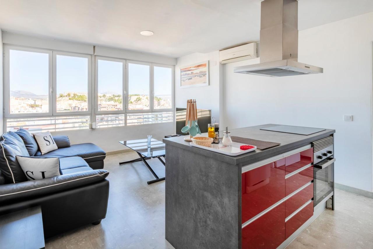 Suite, & Mountain View Apartment Alicante