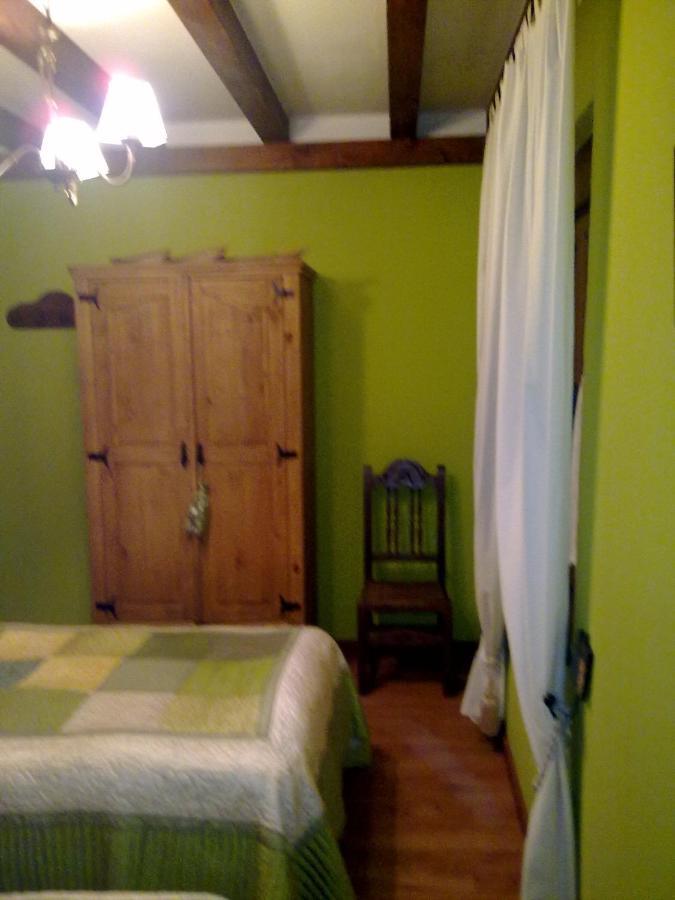 Casa Altobierzo, 9 Y 9 Banos * Pobladura de las Regueras