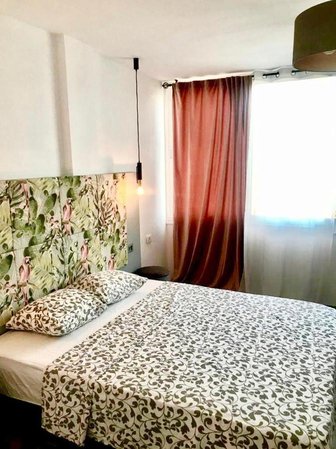 Lux Lovely 3 Bedroom Duplex With Solarium In Centre Of Playa Americas Arona (Tenerife)