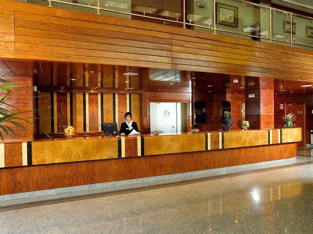 Nh Iruna Park Hotel