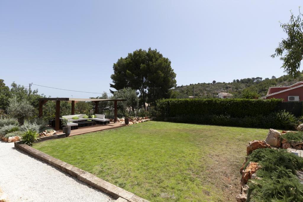 Celi: Sea- & Mountain View, Peaceful & Comfortable. * Denia