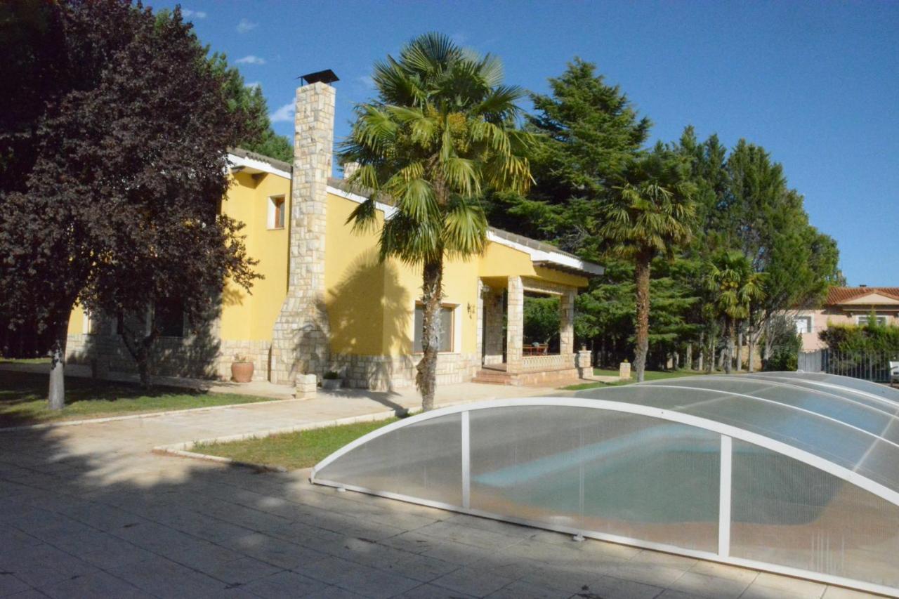 Casa Martin, Casa Con Jardin Pensada Para Familias