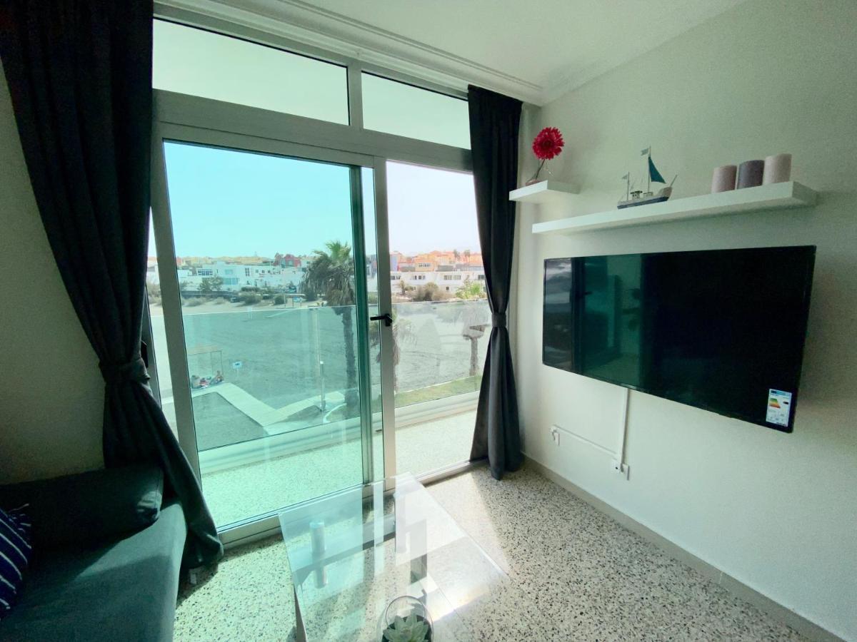 Frente Al Mar Con Gran Terraza Y Hermosas Vistas *
