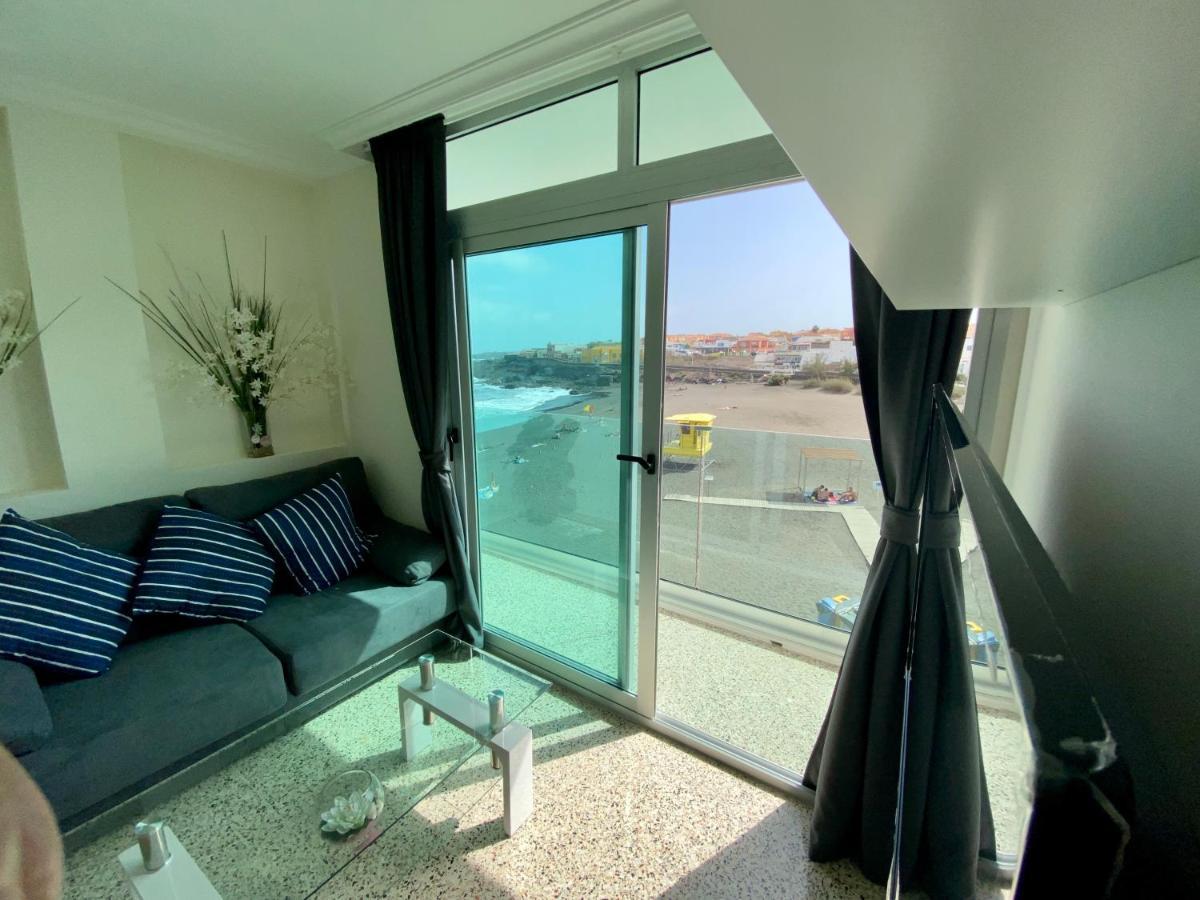 Apartamento Frente Al Mar Con Gran Terraza Y Hermosas Vistas *