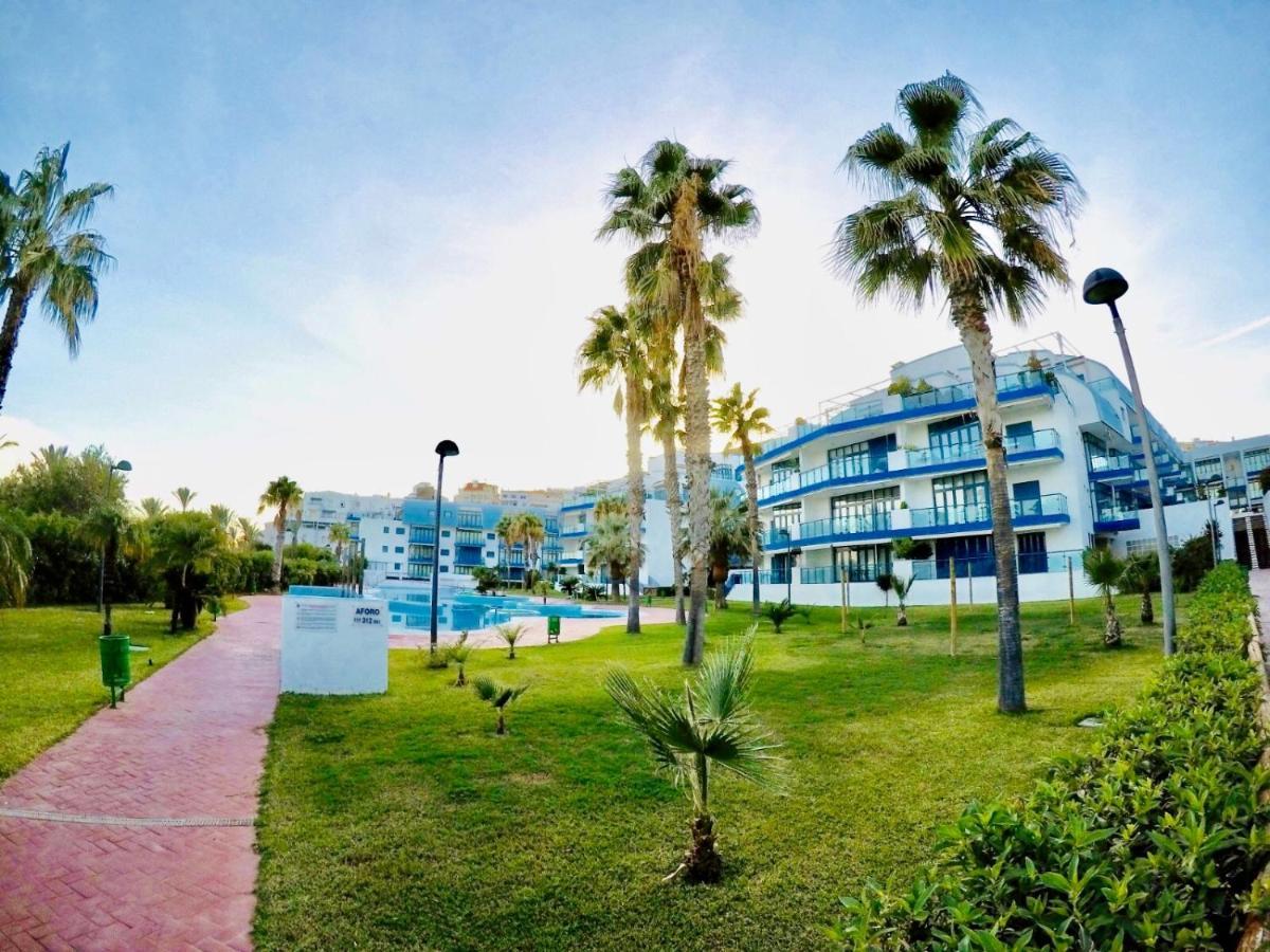 Apartment Atico Lujo Primera Linea, Terraza, Piscina, Parking *