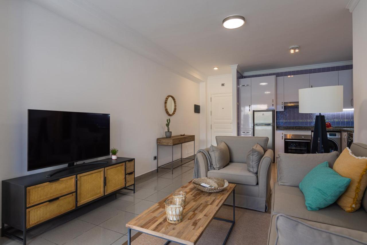 Sunny Valley Apartment
