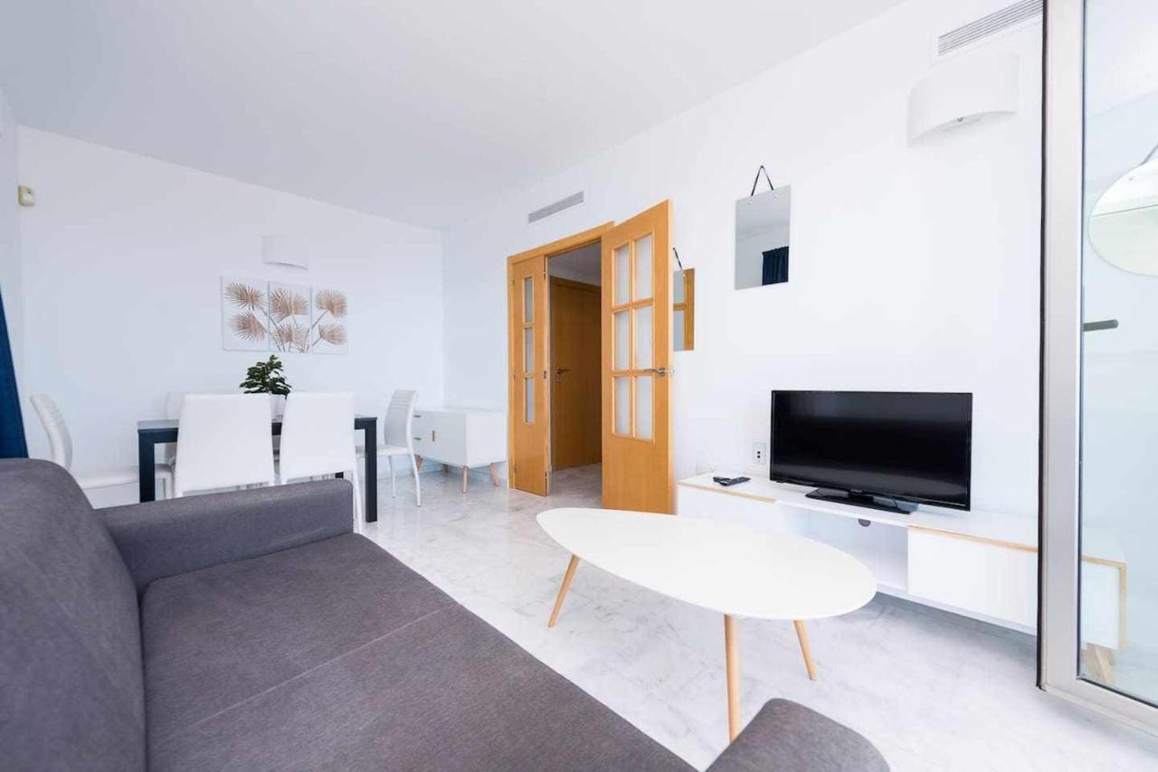 High Rise On The 39th Floor With Private Terrace And Sea Views Apartamento