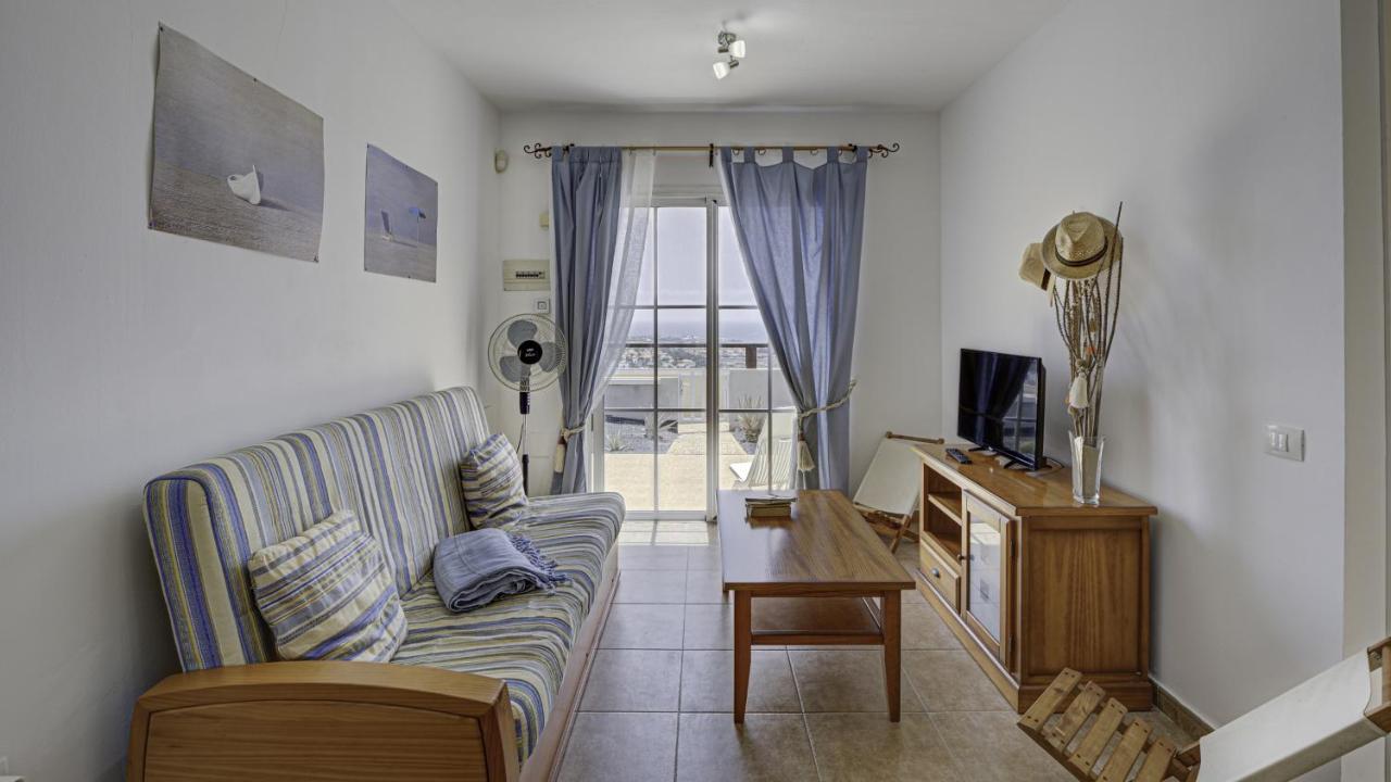 Private Terrace - Parking - Pool *