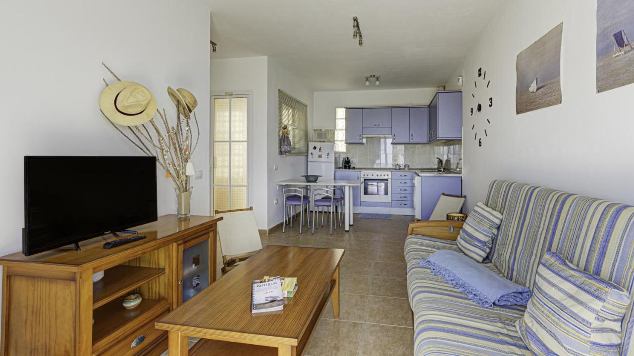 Villa Private Terrace - Parking - Pool