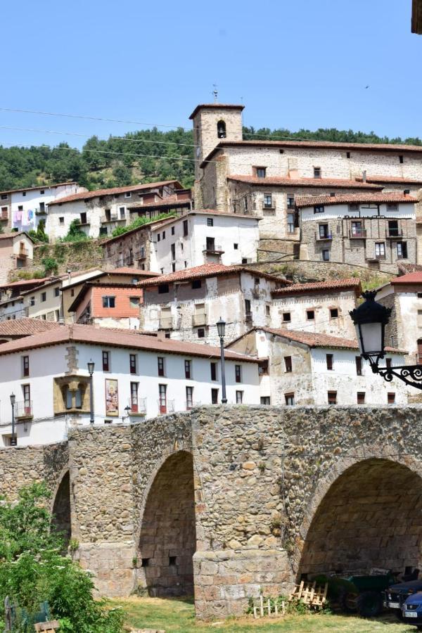 Casa Rural La Media Legua Holiday home