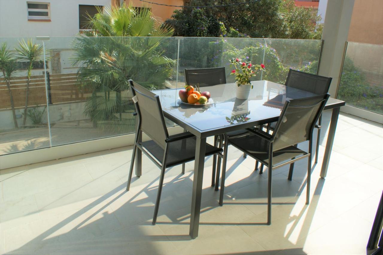 Apartamento Moderno Con Piscina Y Parking Cerca De La Playa Apartamento Rosas