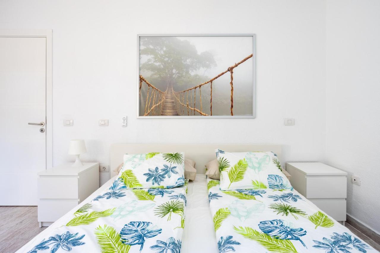 Gigantes Oasis Deluxe By Sunkeyrents Apartment *