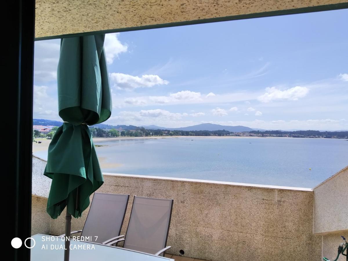 Impresionantes Vistas Al Mar Cerca De Santiago Boiro