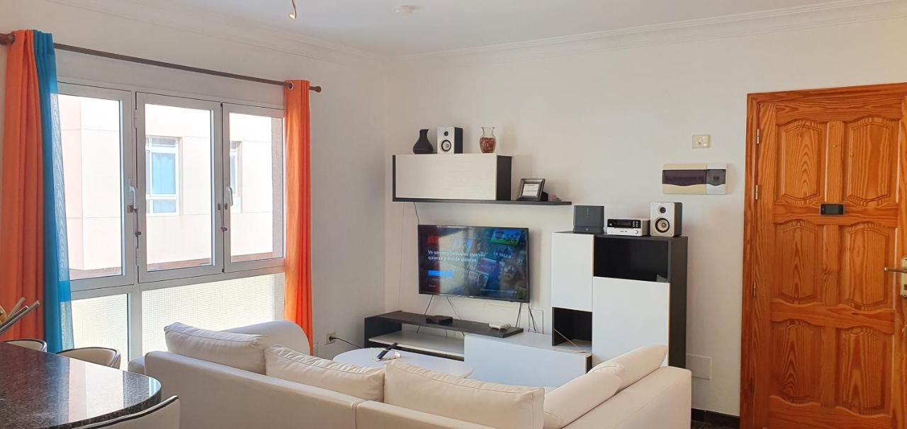 Vivienda Fralemar Arinaga. Apartment *