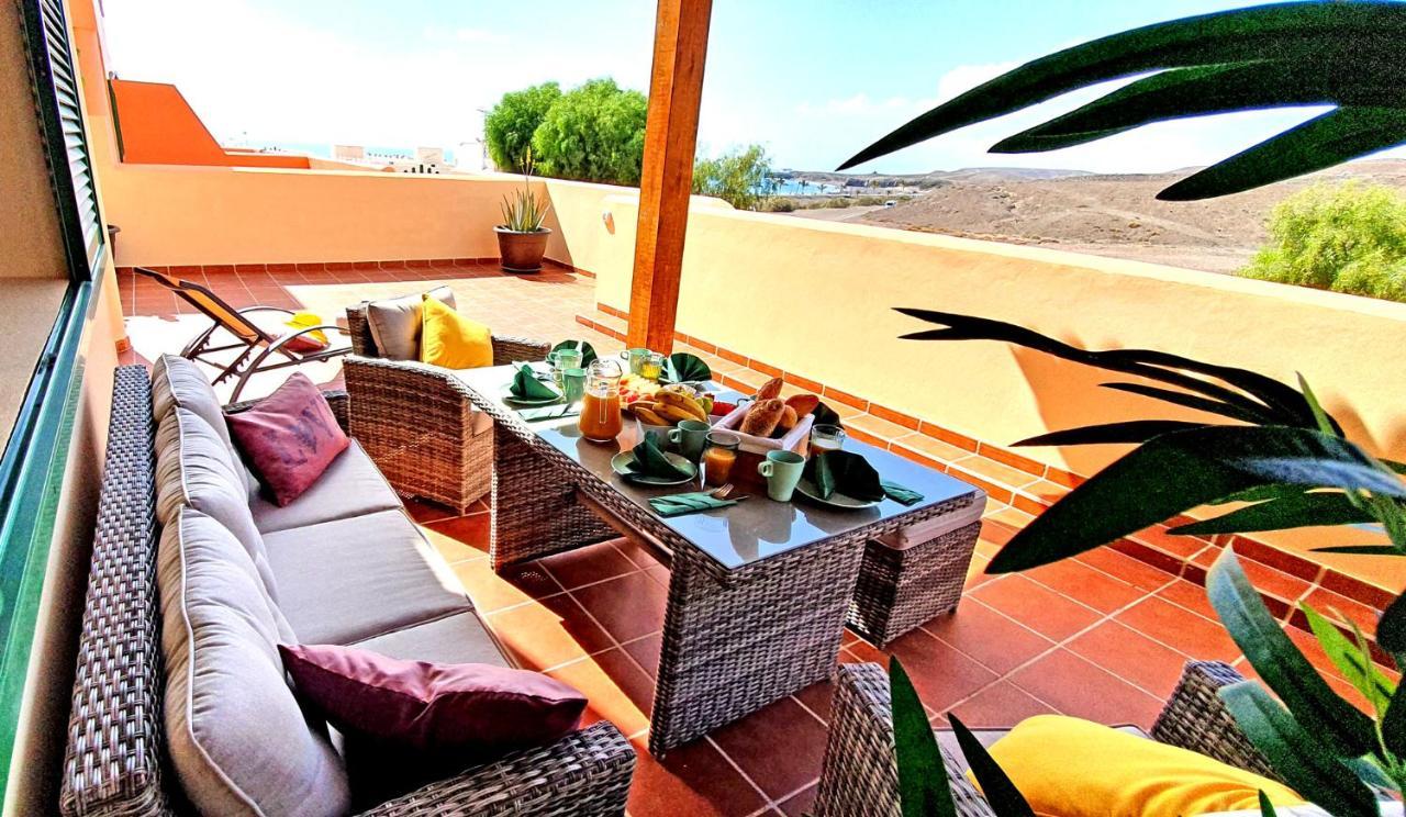 Ferienhaus Casa Taramar - - Max 8 Personen - Pool - Meerblick - Strandnah Holiday home Tarajalejo