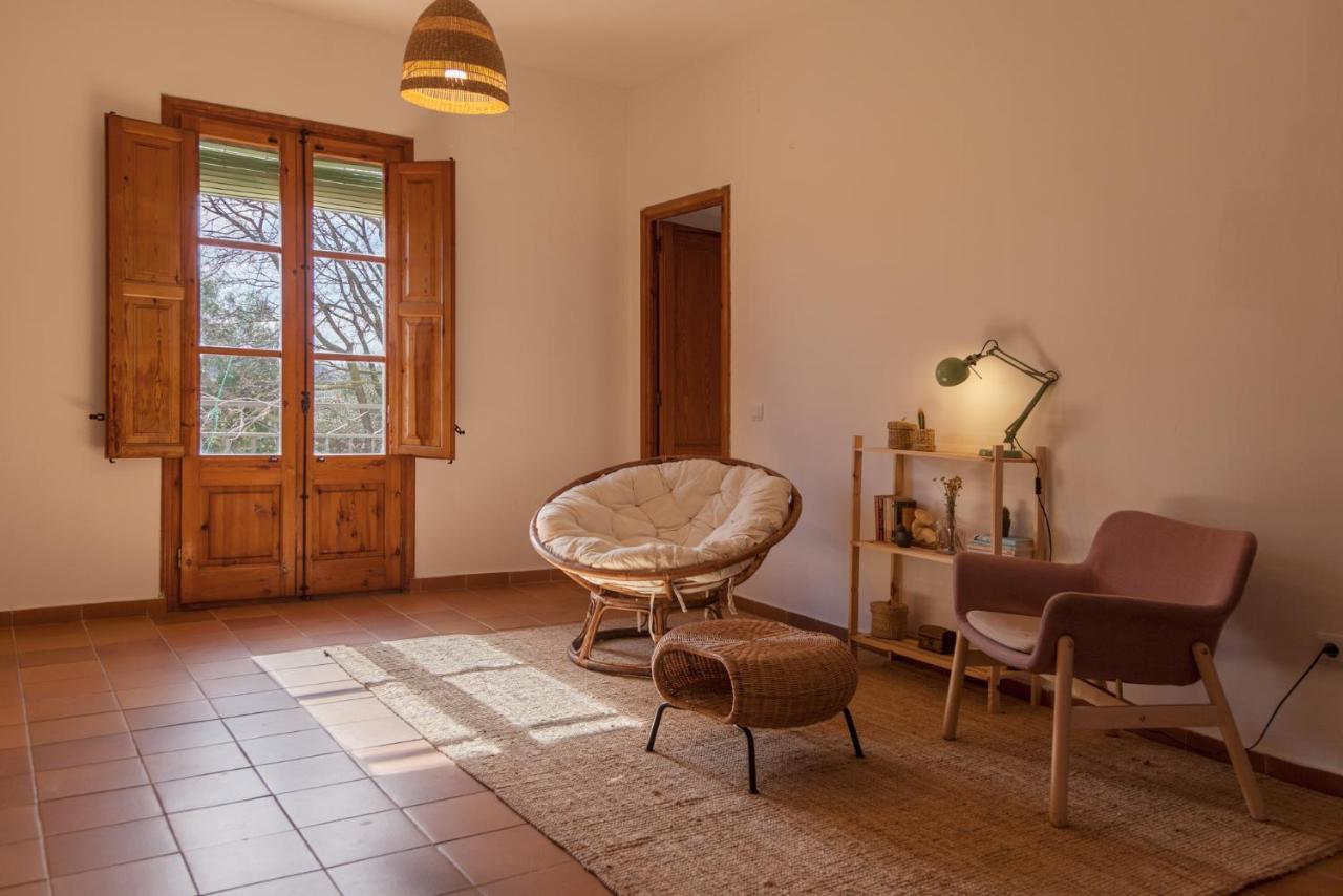 Casa Rural Cal Joli * Vilobí del Penedès