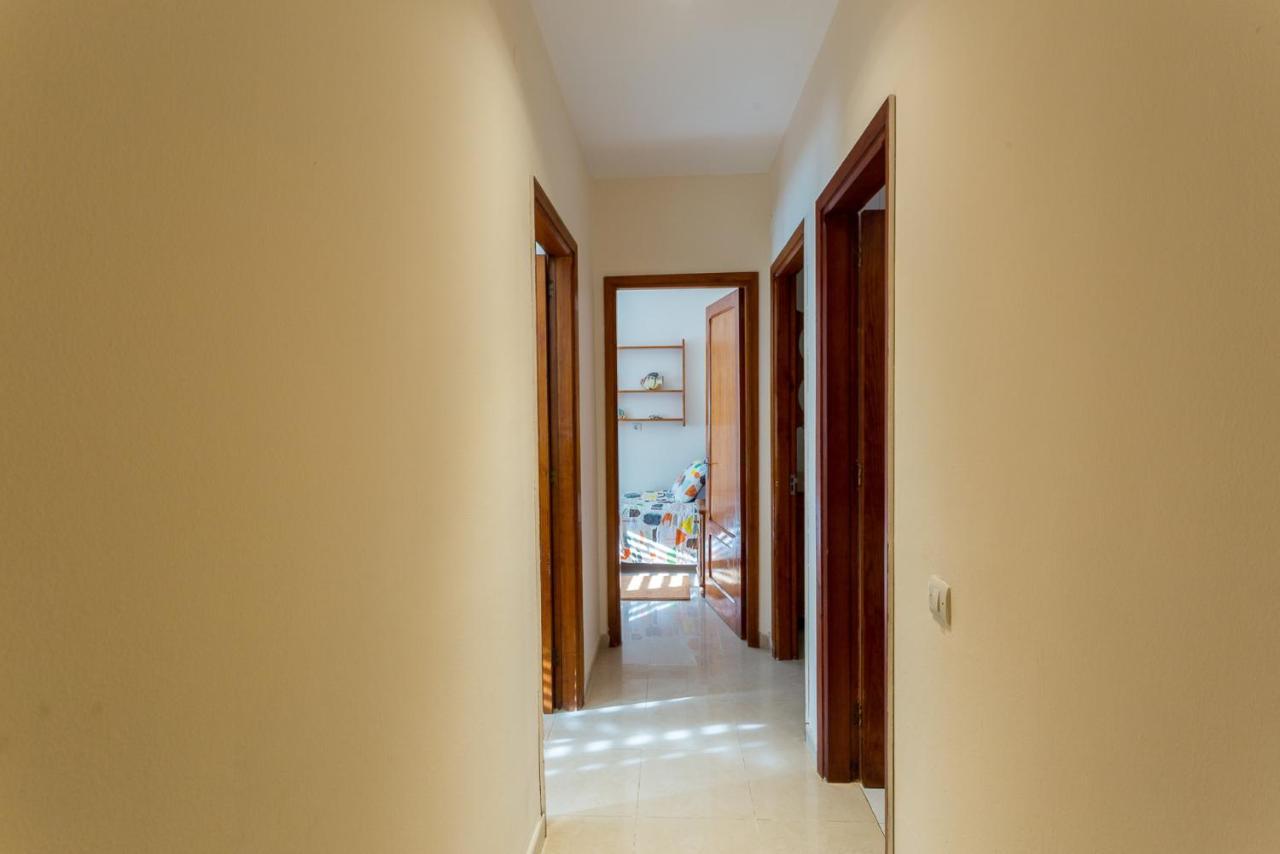 Front Line With Fantastic Terrace. Apartment Telde