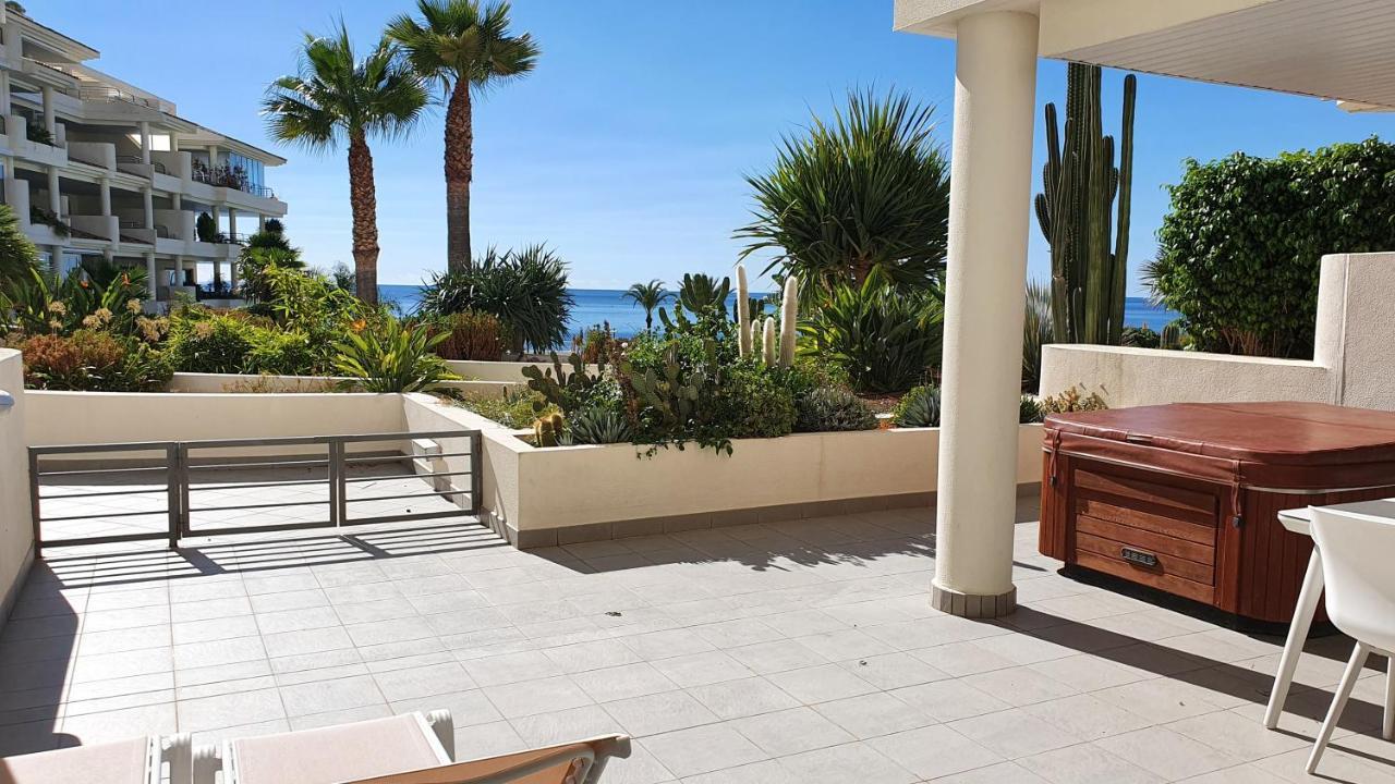 De Lux On Mascarat Beach Apartamento *