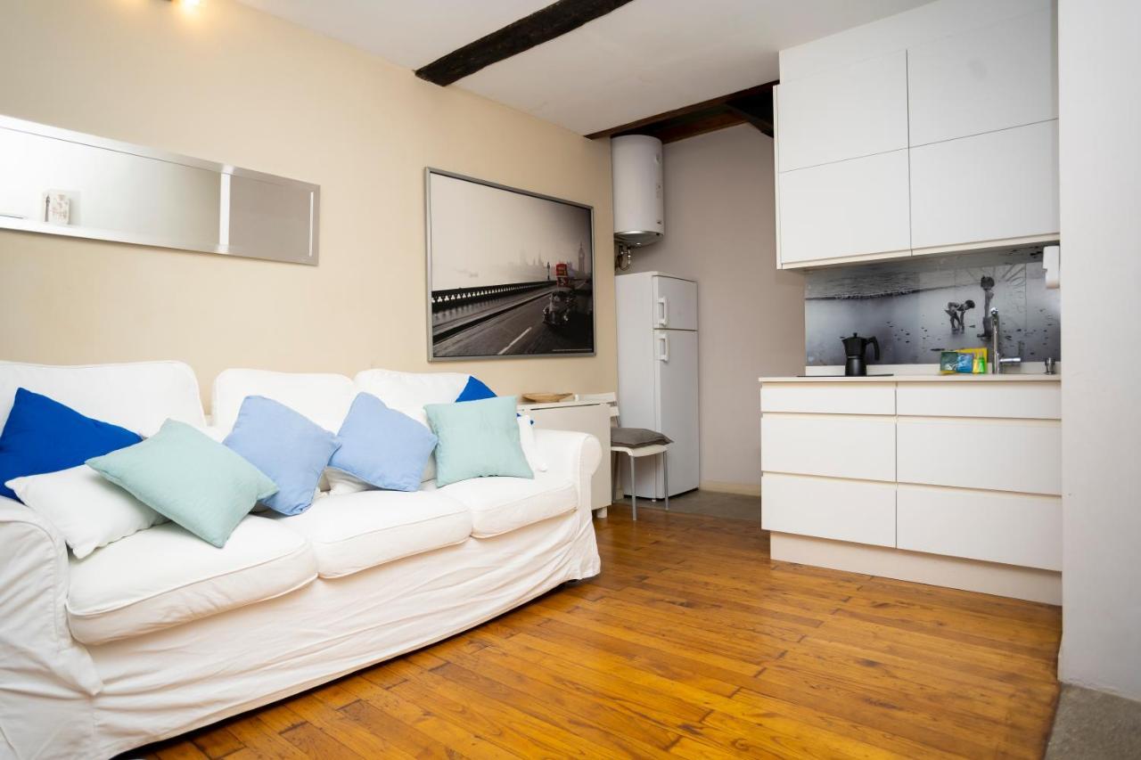 Apartment Turistiqa - - Triplex Centro *