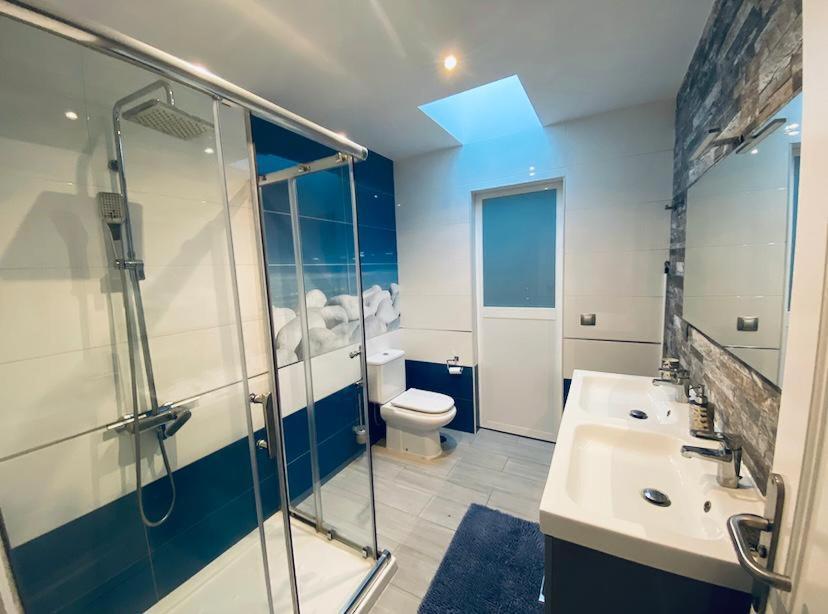 Apartment Luxury Two Bed Seaviews *