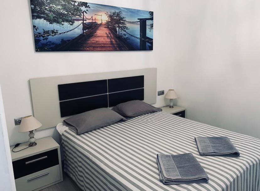 Luxury Two Bed Seaviews Apartment