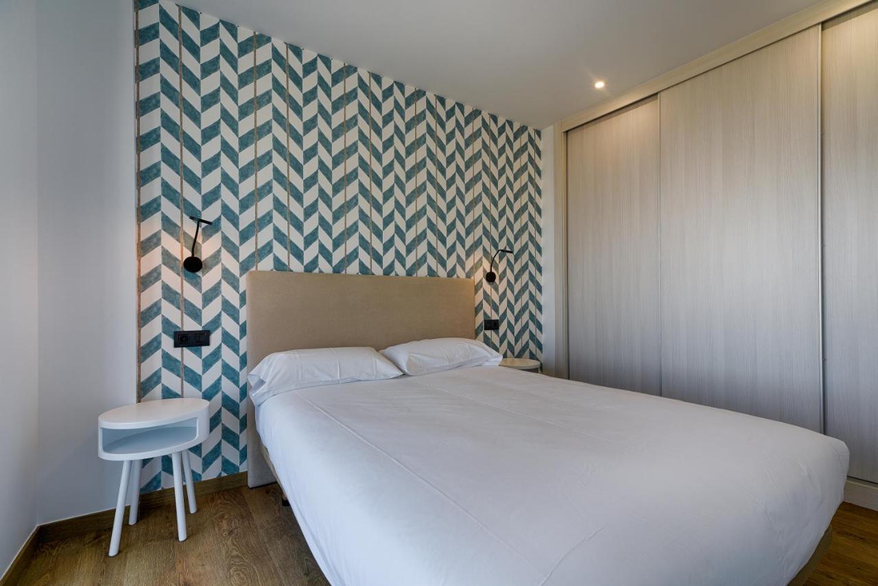 Th By En Casa * A Coruna