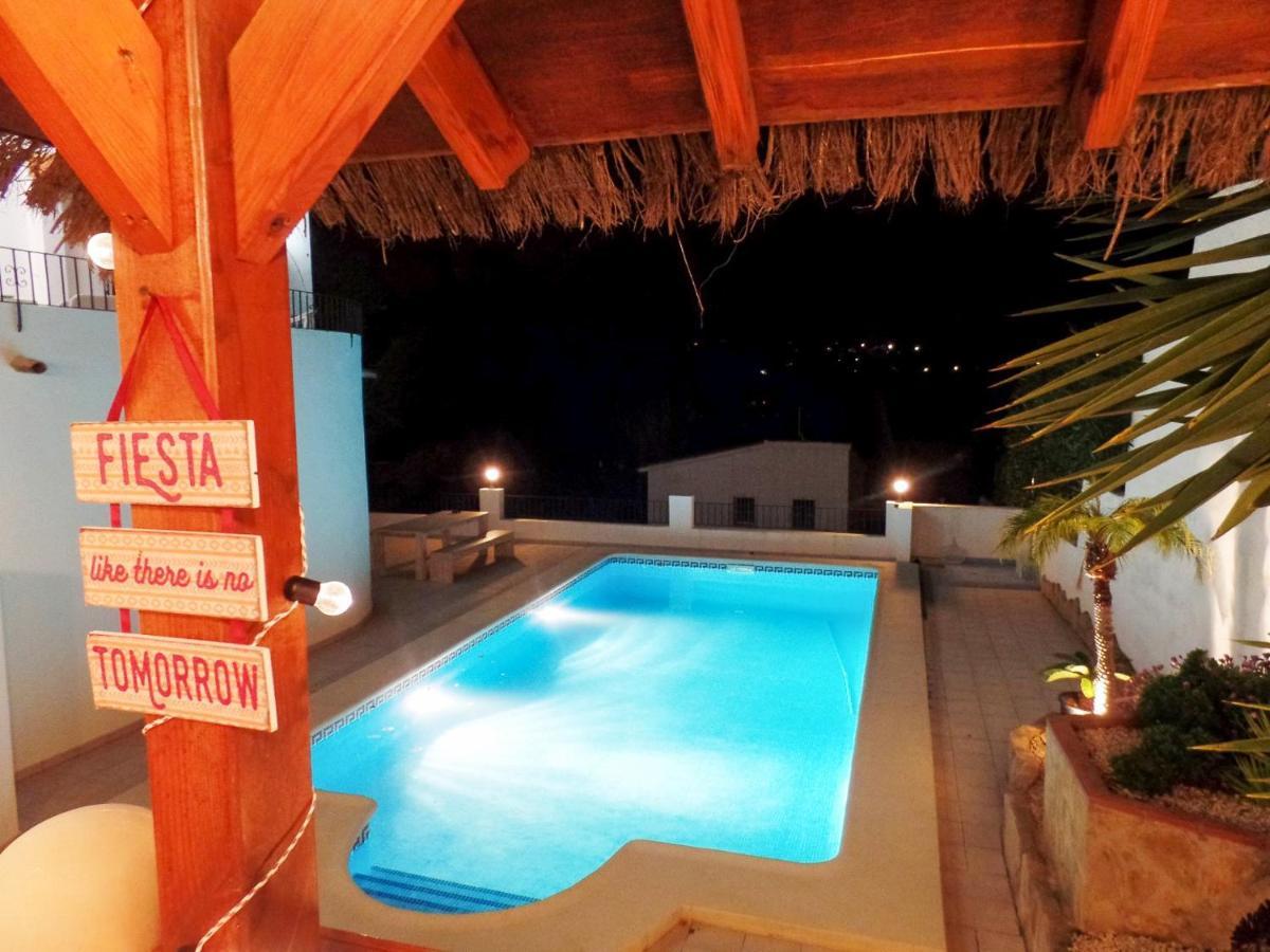La Buena Vida Villa *