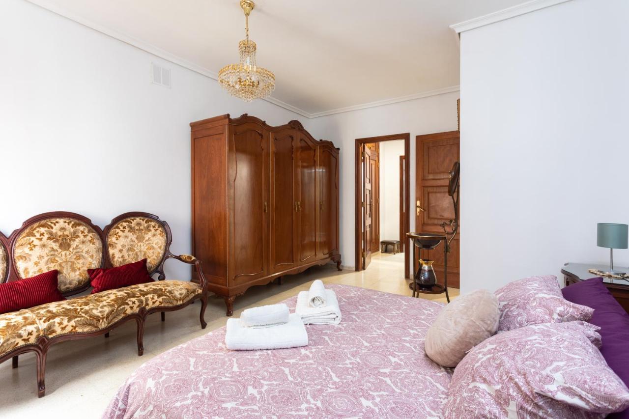 Home2book Spacious Classic Design Apto Sc Center Apartment