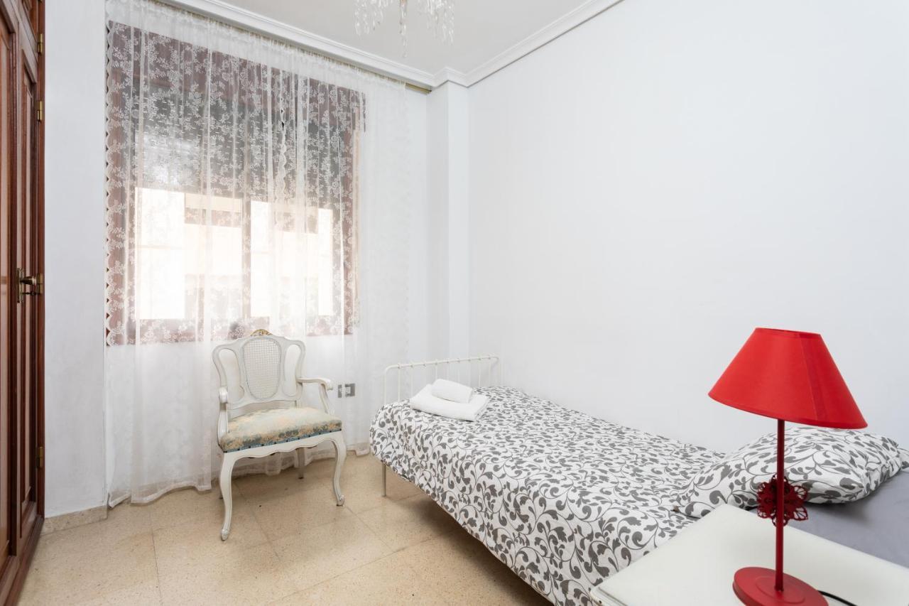 Home2book Spacious Classic Design Apto Sc Center Apartment
