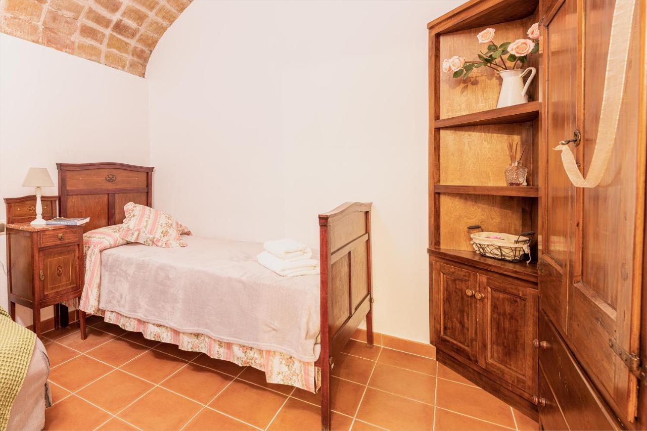 Ca La Conxita Holiday home *