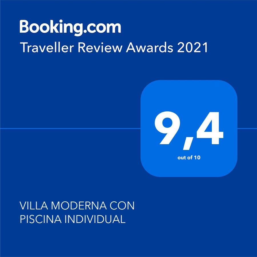 Moderna Con Piscina Individual *