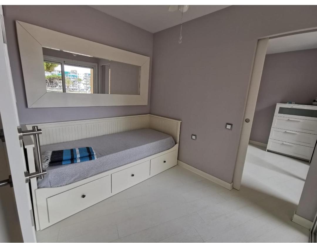 Apartamento Pineda 221 *