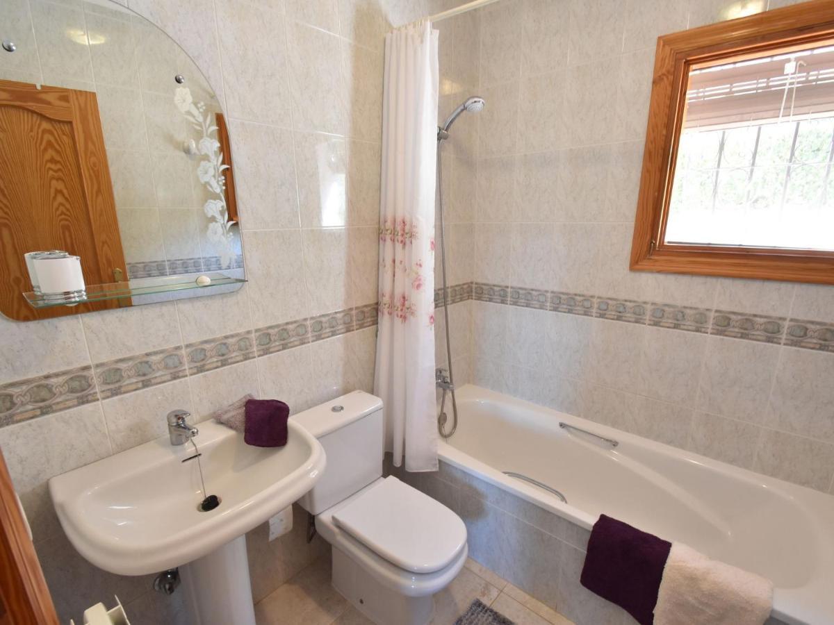 Belvilla By Oyo Antonio Alto 4 Pax Villa *