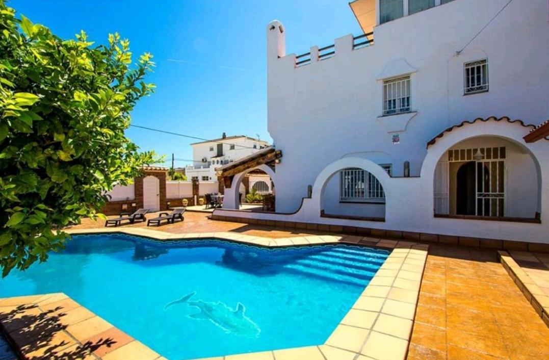 Villa R116 Con Piscina Privada En