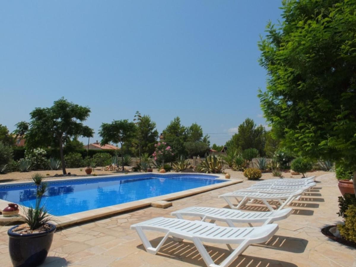 Oasis 4bedroom With Air-conditioning & Large Private Swimming Pool Villa