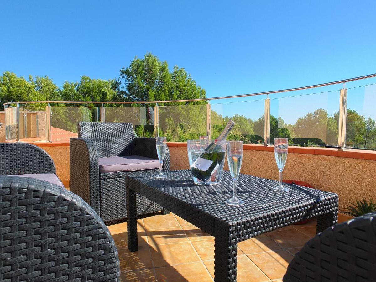 Villa Oasis 4bedroom With Air-conditioning & Large Private Swimming Pool L'Ametlla de Mar