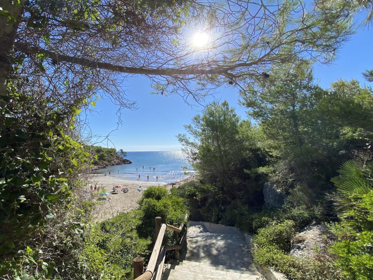 Mimosa With 5bedrooms Air Conditioning & Private Swimming Pool And A Games Ideal For Families L'Ametlla de Mar