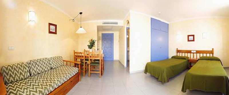 Apartahotel Sol Bay Ibiza