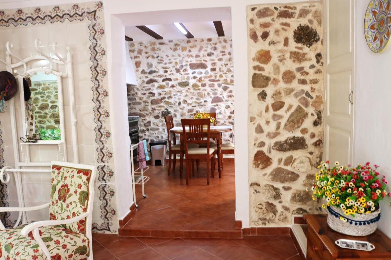 Charming House In Near Nature Сasa de vacaciones Estivella