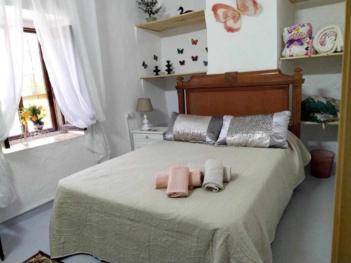 Сasa de vacaciones Charming House In Near Nature