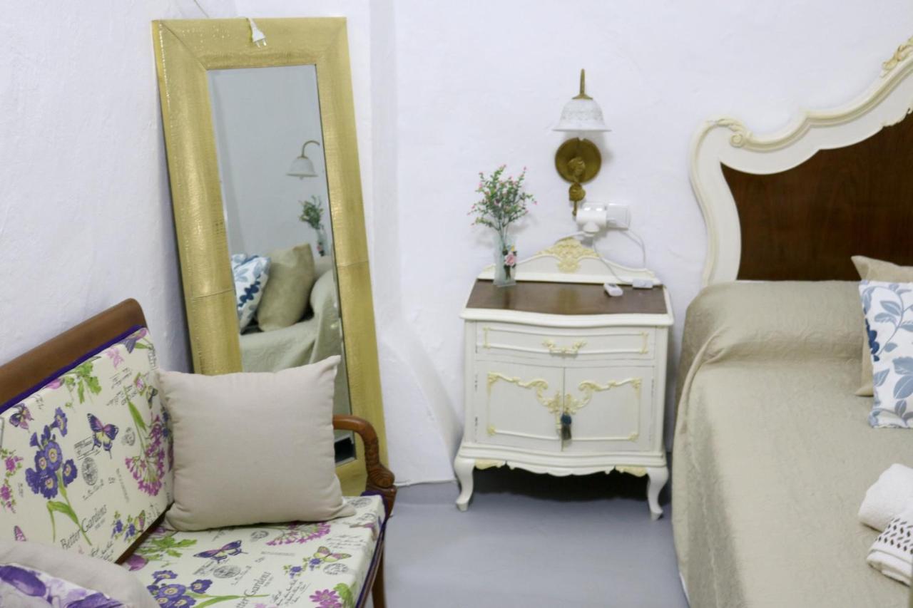 Сasa de vacaciones Charming House In Near Nature *