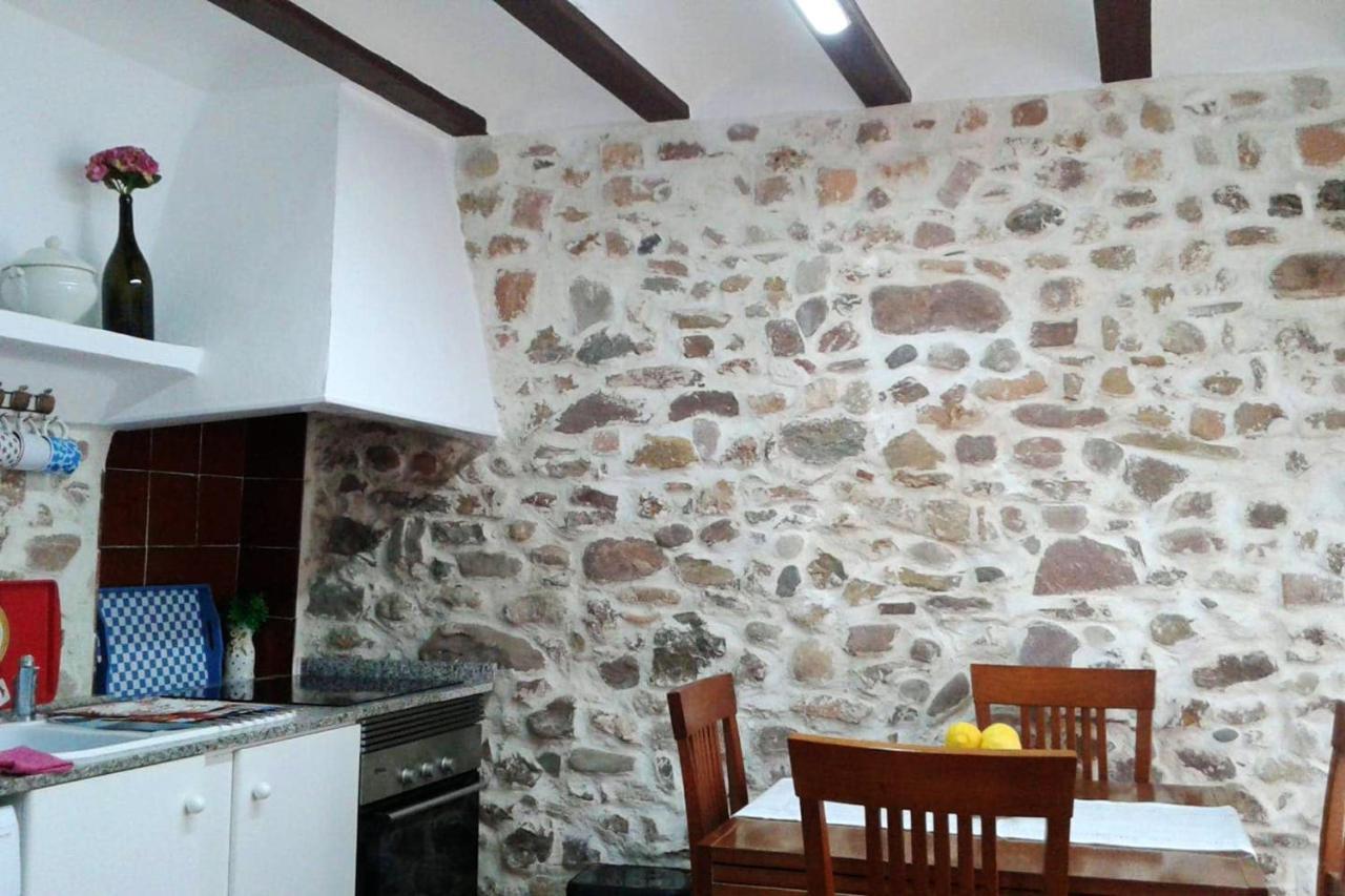 Сasa de vacaciones Charming House In Near Nature *