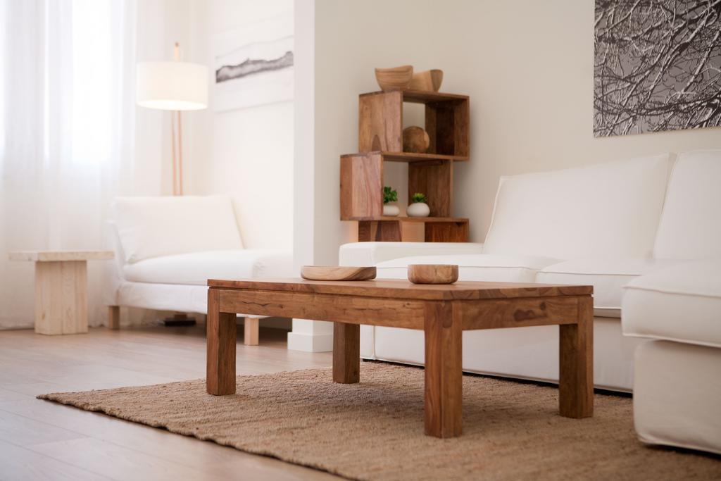 Apartment Casanova Charm 4bdr Barcelona